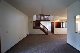 14892 E Adriatic Pl in Aurora, CO - Building Photo - Building Photo