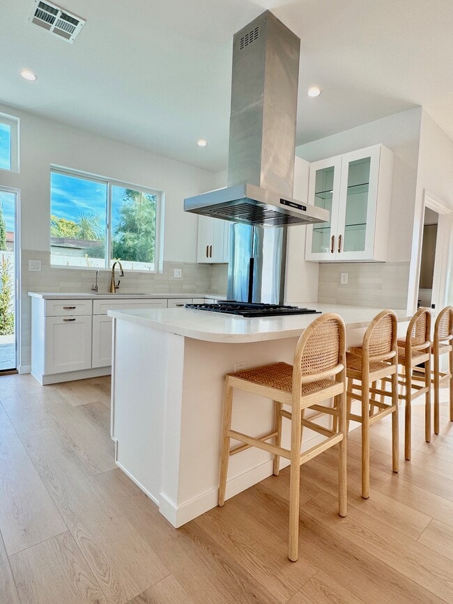 property at 7532 Beck Ave