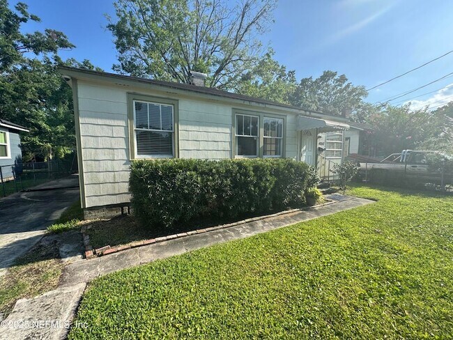 4050 Dellwood Ave, Unit 1412 in Jacksonville, FL - Building Photo - Building Photo