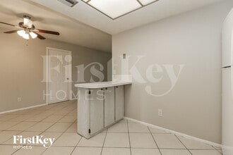 2161 Tropic Ave in Ft. Myers, FL - Building Photo - Building Photo