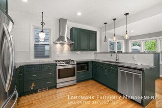 3450 N Hamlin Ave in Chicago, IL - Building Photo - Building Photo