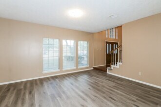 11423 Willow Field Dr in Cypress, TX - Foto de edificio - Building Photo