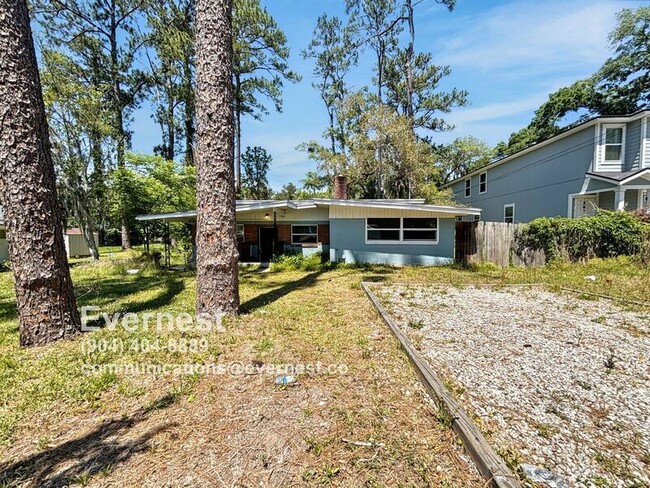 property at 7935 India Ave