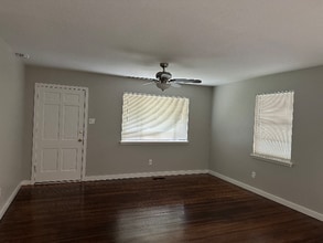 8 Frostwood Dr in North Little Rock, AR - Building Photo - Building Photo