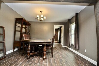 6418 Treaschwig Rd in Spring, TX - Building Photo - Building Photo