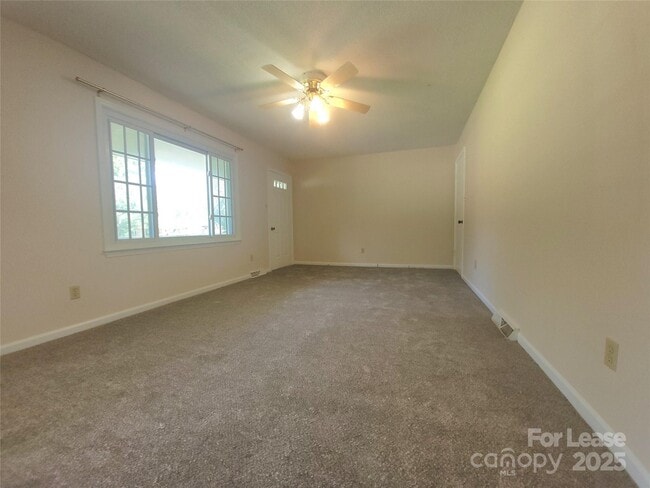 192 Sigmon Rd in Statesville, NC - Building Photo - Building Photo