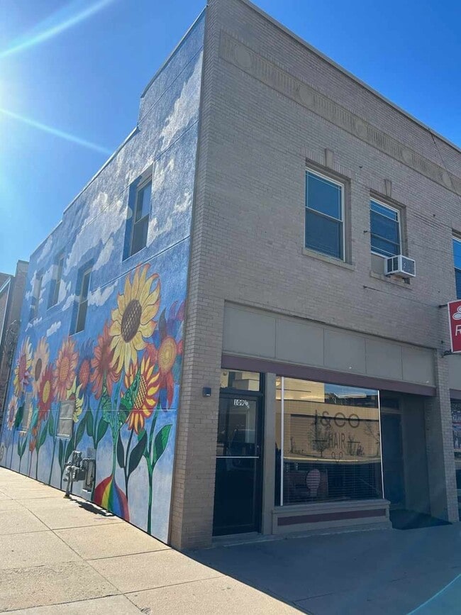 109 1/2 E 6th St in Newton, KS - Building Photo - Building Photo