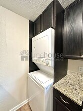 909 Leisure Square in Virginia Beach, VA - Building Photo - Building Photo