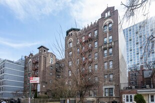 180 Lenox Rd in Brooklyn, NY - Building Photo