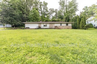 7320 Westridge Dr in Knoxville, TN - Building Photo - Building Photo