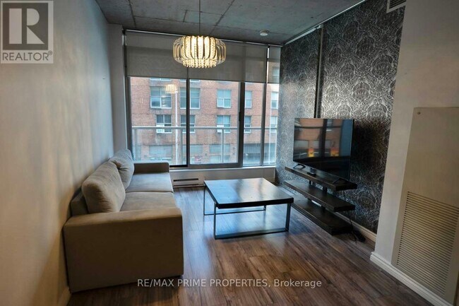383 Cumberland St in Ottawa, ON - Building Photo - Building Photo