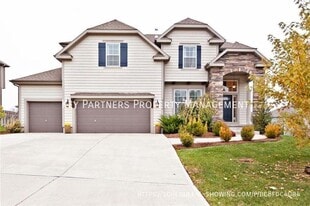 23402 W 52nd Terrace in Shawnee, KS - Building Photo