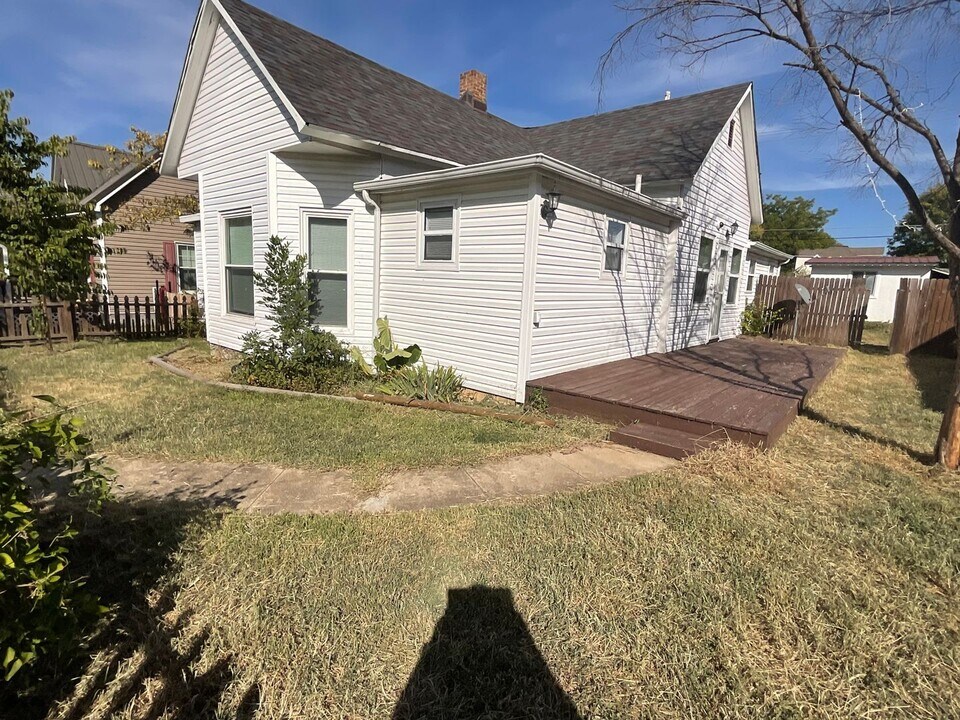 2115 Byers Ave in Joplin, MO - Building Photo