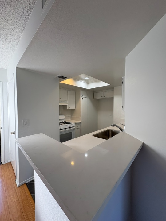 6400 Kraft Ave in Los Angeles, CA - Building Photo