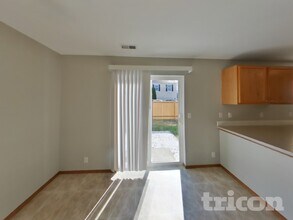 8024 147th St E, Unit 3 in Puyallup, WA - Building Photo - Building Photo