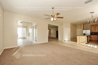 31052 Creekridge Dr in Wesley Chapel, FL - Building Photo - Building Photo