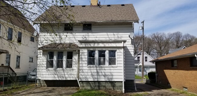 4009 Muriel Ave in Cleveland, OH - Building Photo - Building Photo