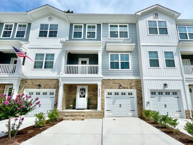 property at 4333 Pinter Ln