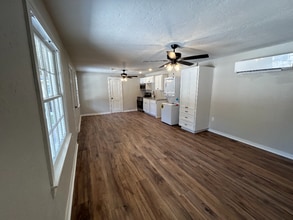 609 Mell Ave in Gilmer, TX - Building Photo - Building Photo