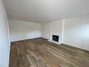 421 15th St in Huntington Beach, CA - Building Photo - Building Photo