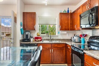 1167 Kakala St in Kapolei, HI - Building Photo - Building Photo