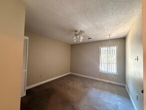 304 Westlake Ct in Niceville, FL - Building Photo - Building Photo