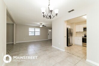 2230 Gabarone Blvd in Auburndale, FL - Foto de edificio - Building Photo