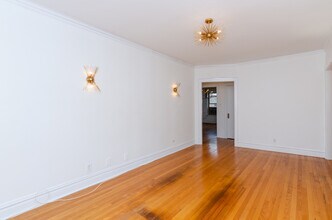 407 S East Ave in Oak Park, IL - Building Photo - Building Photo