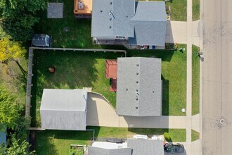 4816 25th Ave NW in Rochester, MN - Building Photo - Building Photo