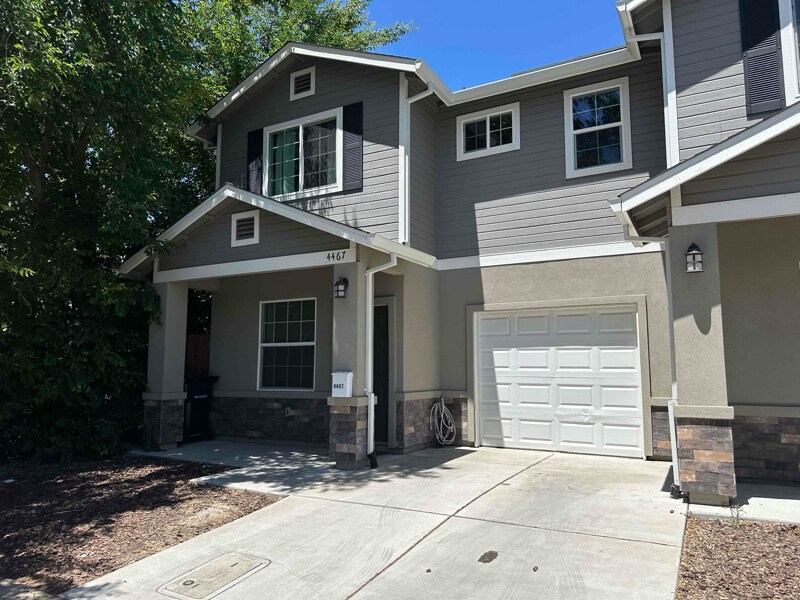 4467 7th Ave in Sacramento, CA - Building Photo