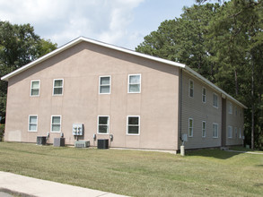 Mauldin Village in Columbia, SC - Building Photo - Building Photo