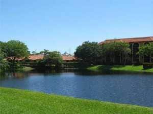 1228 S Military Trail in Deerfield Beach, FL - Building Photo - Building Photo