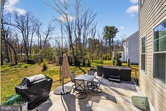 111 Touhey Dr in Stevensville, MD - Building Photo - Building Photo