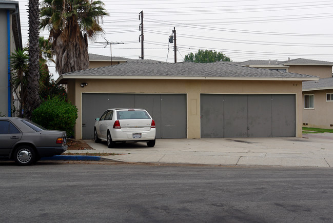 719 Indiana Ct in El Segundo, CA - Building Photo - Building Photo