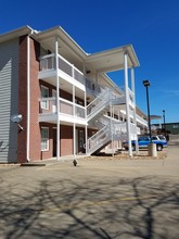 Bethel Court Apartments in Mc Kenzie, TN - Building Photo - Other