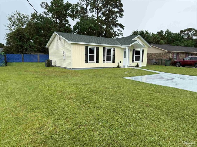 1310 El Dorado Dr in Pensacola, FL - Building Photo - Building Photo