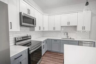 4318 Woods St in Nashville, TN - Building Photo