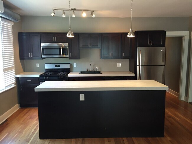 6405-6407 Bartlett St in Pittsburgh, PA - Building Photo - Building Photo