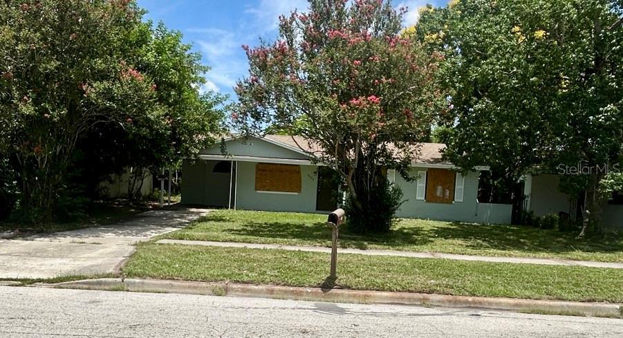 4523 Prince Hall Blvd in Orlando, FL - Foto de edificio