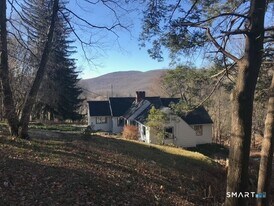 41 Botsford Rd in Kent, CT - Building Photo