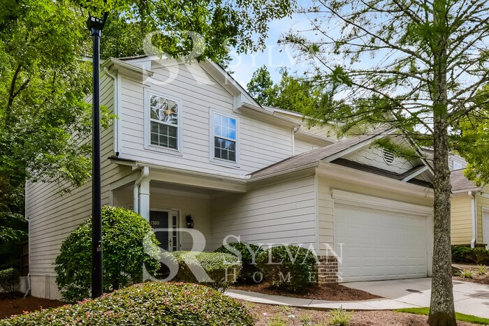 1300 Suttles Dr SW in Atlanta, GA - Building Photo