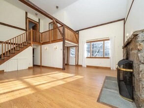 50 Mountain Rd in Redding, CT - Building Photo - Building Photo