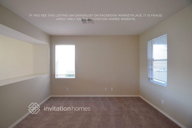 2404 Spring Hollow Loop in Wesley Chapel, FL - Building Photo - Building Photo