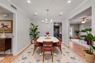 5811 E University Blvd in Dallas, TX - Building Photo - Building Photo
