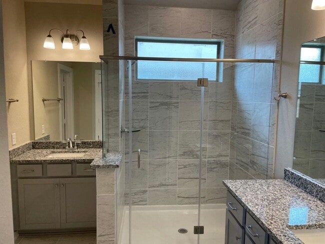 7912 Spring Run Dr in Magnolia, TX - Building Photo - Building Photo