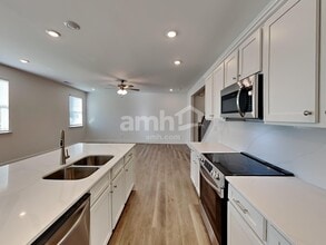 1007 Highland Walk in Canton, GA - Building Photo - Building Photo
