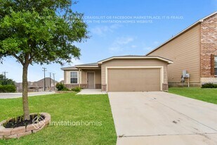 27305 Paraiso Manor, Unit 1-310 in Boerne, TX - Building Photo