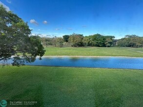 8105 NW 61st St-Unit -308 in Tamarac, FL - Building Photo - Building Photo