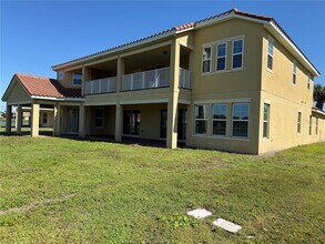 3703 Dockside Dr in Kissimmee, FL - Building Photo - Building Photo