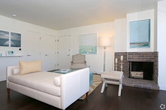 The Cove at Tiburon in Tiburon, CA - Building Photo - Building Photo